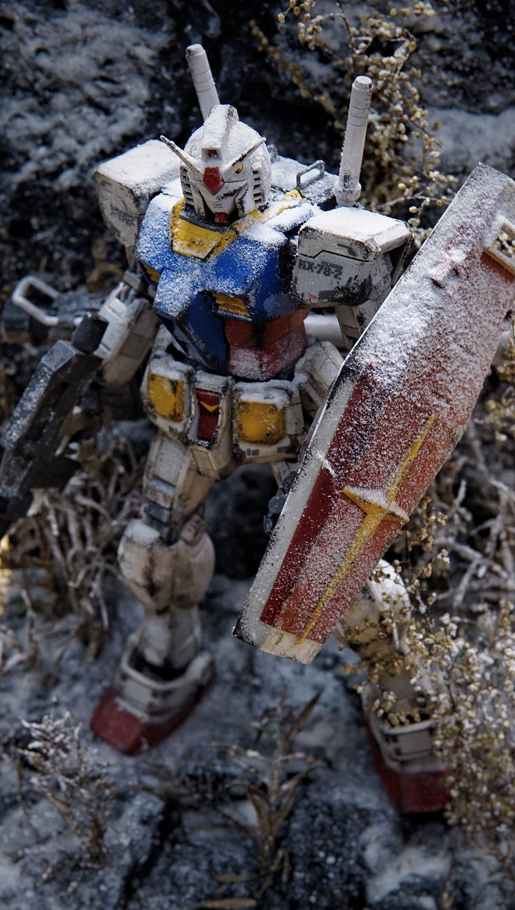 Bandai Mg  Snow-box MB RX-78/Freedom/Barbatos Gundam